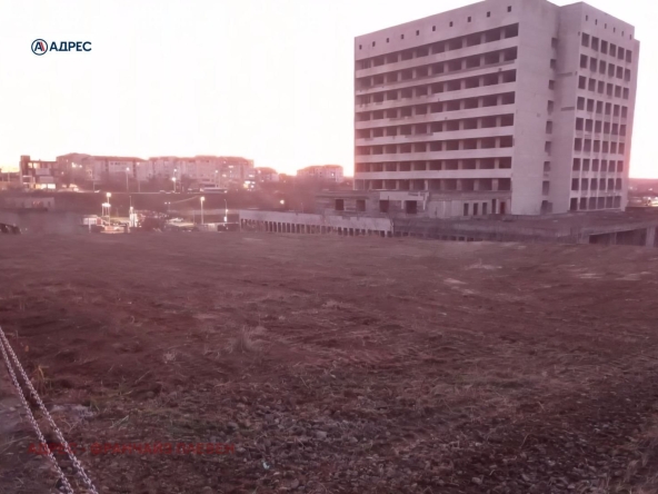 Парцел в Плевен, Дружба 3 - 1100 кв.м за 74 €/кв.м - Снимка #1