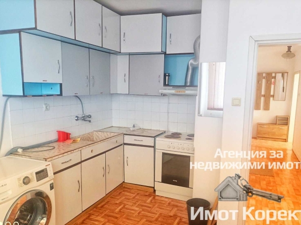 Тристаен апартамент в Асеновград - 74 кв.м за 1117 €/кв.м - Снимка #1