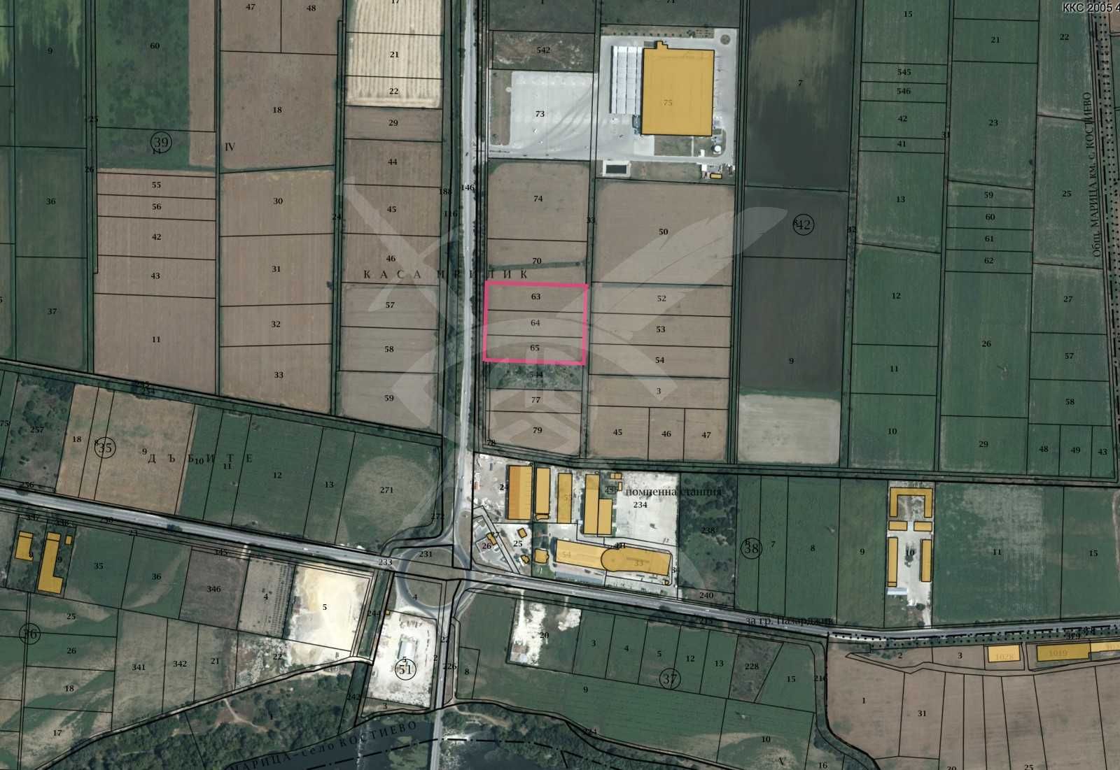 Парцел в Пловдив, Индустриална зона - Север - 14000 кв.м за 42 €/кв.м - Снимка #1