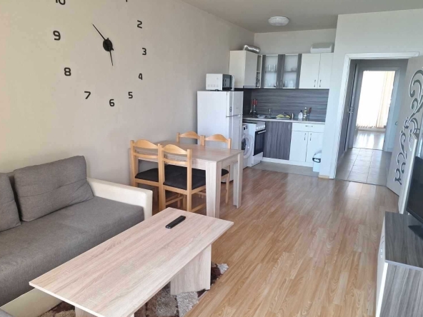 Дава се под наем Двустаен апартамент в Бургас, Сарафово - 65 кв.м за 357 € - Снимка #1