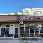 Дава се под наем Магазин в Бургас, Славейков - 100 кв.м за 797.64 € - Снимка #1