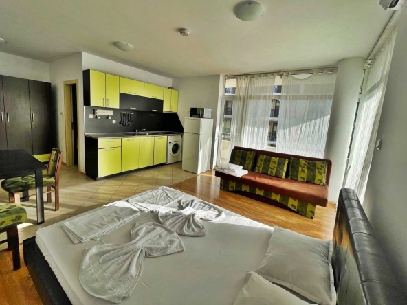 Едностаен апартамент в к.к. Слънчев бряг - 56 кв.м за 965 €/кв.м - Снимка #1