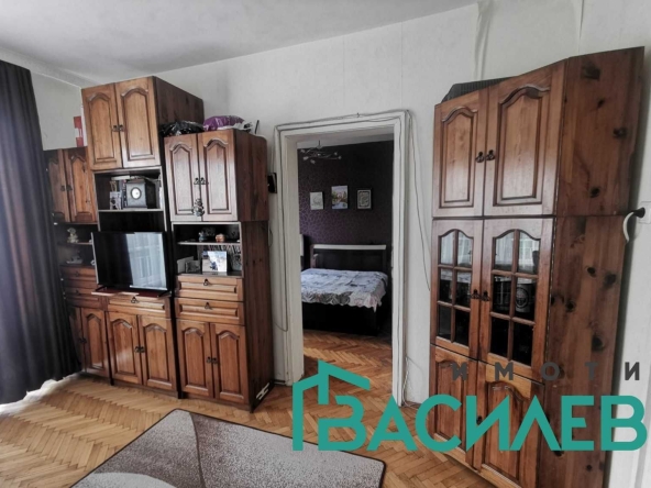 Двустаен апартамент в София, Център - 61 кв.м за 1999 €/кв.м - Снимка #1