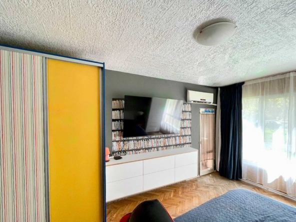 Тристаен апартамент в София, Люлин 8 - 80 кв.м за 2875 €/кв.м - Снимка #1