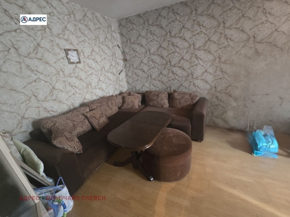 Двустаен апартамент в Плевен, Сторгозия - 64 кв.м за 638 €/кв.м - Снимка #1