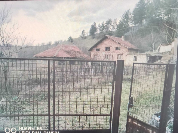 Къща в с. Доктор Йосифово, Област Монтана - 60 кв.м за 187 €/кв.м - Снимка #1