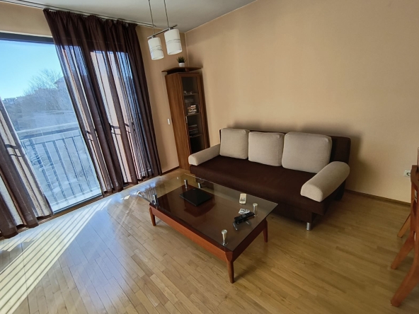 Дава се под наем Двустаен апартамент в София, Център - 75 кв.м за 714 € - Снимка #1