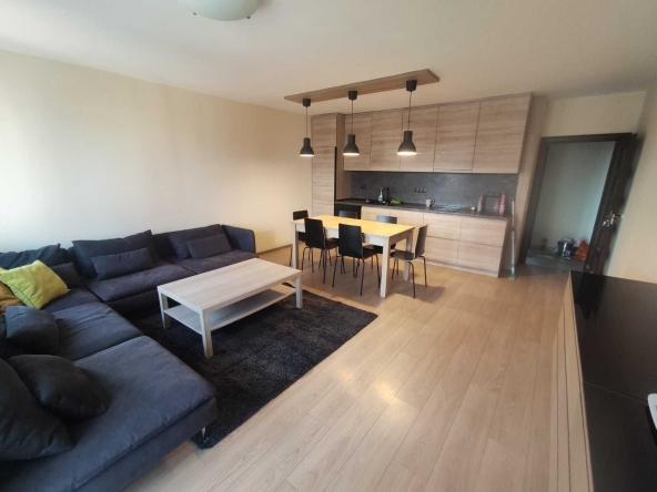 Дава се под наем Тристаен апартамент в София, Надежда 2 - 114 кв.м за 750 € - Снимка #1