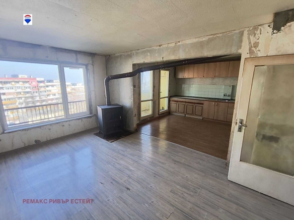 Тристаен апартамент в Русе, Дружба 3 - 92 кв.м за 869 €/кв.м - Снимка #1