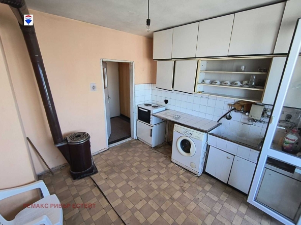 Тристаен апартамент в Русе, Широк център - 87 кв.м за 1034 €/кв.м - Снимка #1