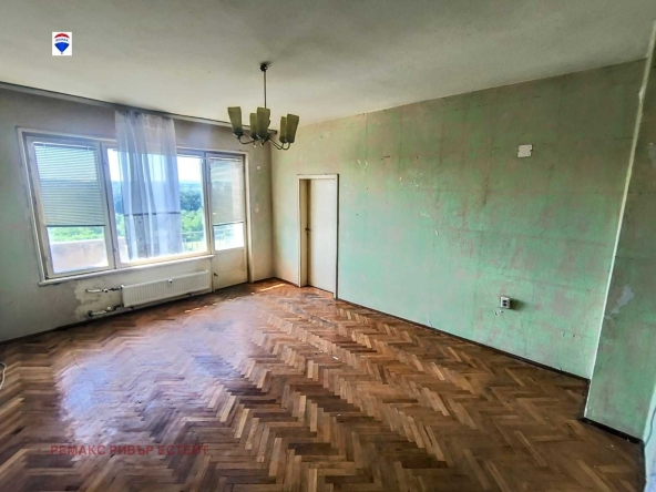 Тристаен апартамент в Русе, Възраждане - 98 кв.м за 928 €/кв.м - Снимка #1