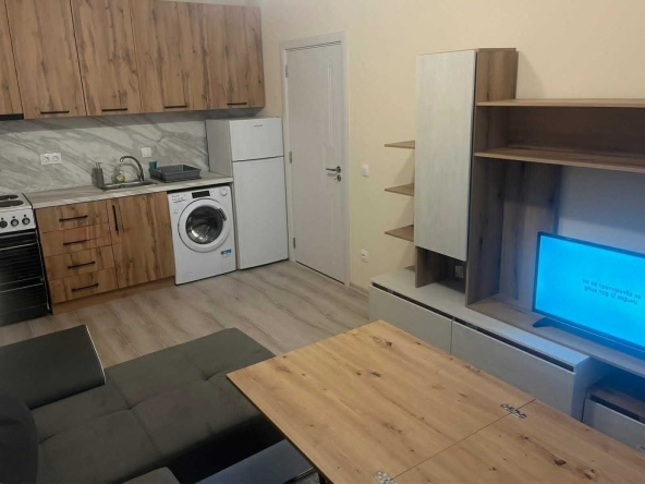 Дава се под наем Двустаен апартамент в София, Хиподрума - 60 кв.м за 498.27 € - Снимка #1