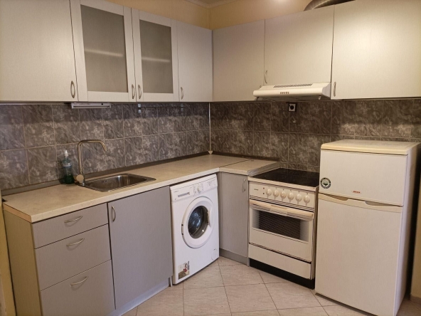 Дава се под наем Двустаен апартамент в София, Сухата река - 72 кв.м за 549.27 € - Снимка #1