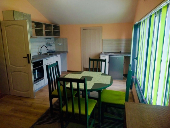 Дава се под наем Тристаен апартамент в Бургас, Сарафово - 68 кв.м за 348.84 € - Снимка #1