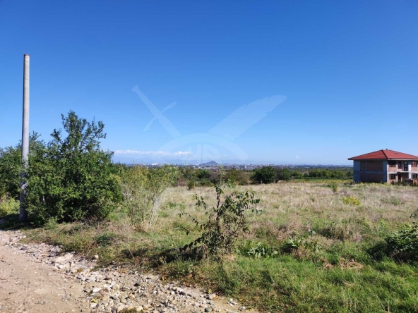 Парцел в с. Първенец, Област Пловдив - 2390 кв.м за 41 €/кв.м - Снимка #1