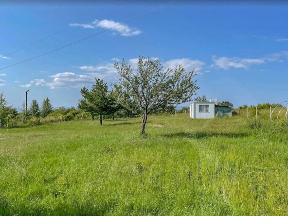 Парцел в с. Крушовица, Област София-област - 2001 кв.м за 18 €/кв.м - Снимка #1