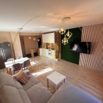 Дава се под наем Тристаен апартамент в Варна, Център - 127 кв.м за 987.36 € - Снимка #1