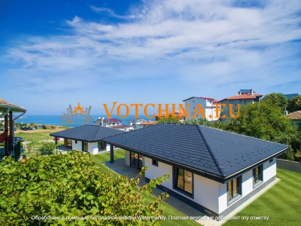 Къща в с. Синеморец, Област Бургас - 151 кв.м за 1848 €/кв.м - Снимка #1