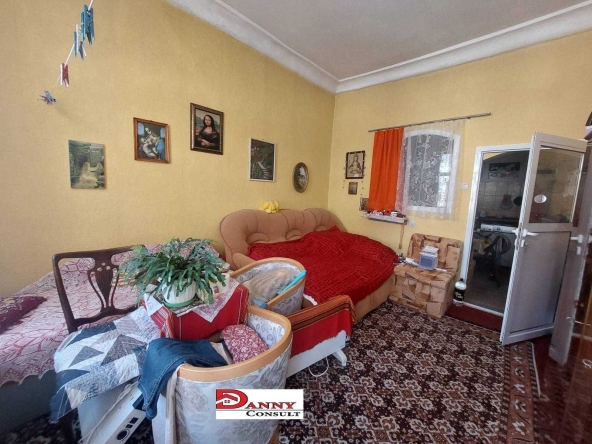 Етаж от къща в Велико Търново, Акация - 98 кв.м за 547 €/кв.м - Снимка #1