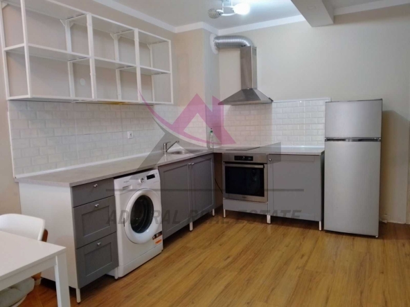 Двустаен апартамент в Варна, Бриз - 65 кв.м за 3077 €/кв.м - Снимка #1