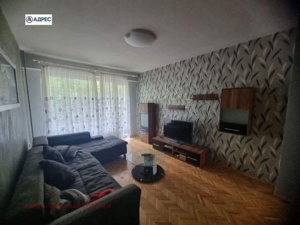 Дава се под наем Двустаен апартамент в Плевен, Сторгозия - 60 кв.м за 255 € - Снимка #1