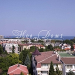 Тристаен апартамент в к.к. Св.Св. Константин и Елена - 85 кв.м за 1835 €/кв.м - Снимка #1