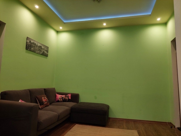 Двустаен апартамент в Перник, Мошино - 68 кв.м за 1215 €/кв.м - Снимка #1