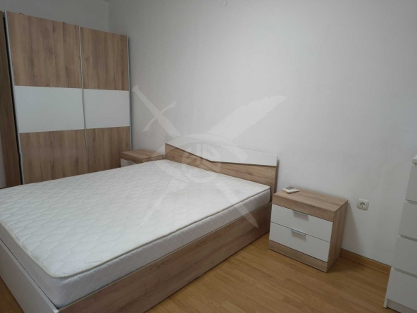 Тристаен апартамент в Пловдив, Въстанически - 120 кв.м за 4 €/кв.м - Снимка #1