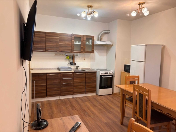 Дава се под наем Многостаен апартамент в София, Изток - 140 кв.м за 1000 € - Снимка #1