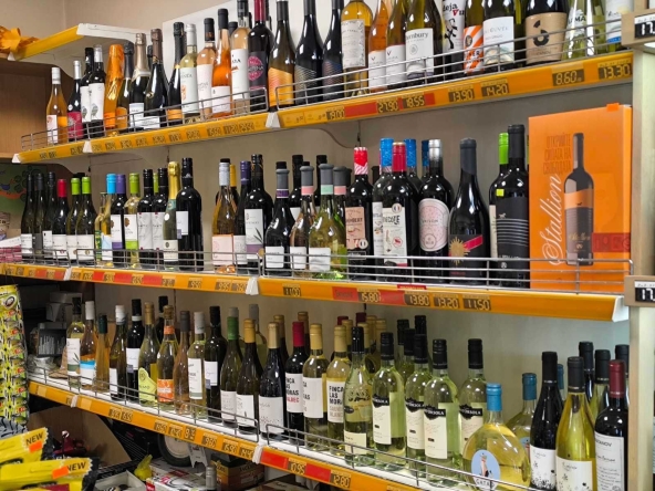 Магазин в София, Яворов - 31 кв.м за 576 €/кв.м - Снимка #1