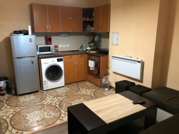 Тристаен апартамент в София, Студентски град - 86 кв.м за 1942 €/кв.м - Снимка #1