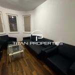 Дава се под наем Тристаен апартамент в Бургас, Възраждане - 65 кв.м за 408 € - Снимка #1