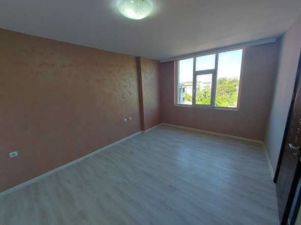 Двустаен апартамент в Търговище, Вароша - 40 кв.м за 1237 €/кв.м - Снимка #1