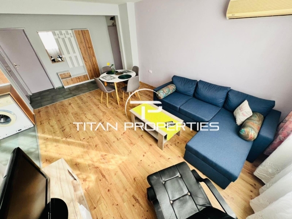 Дава се под наем Двустаен апартамент в Бургас, Център - 67 кв.м за 500 € - Снимка #1