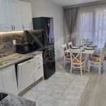 Дава се под наем Тристаен апартамент в Пловдив, Южен - 82 кв.м за 714 € - Снимка #1