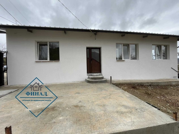 Къща в Шумен, Куршум чешма - 100 кв.м за 1300 €/кв.м - Снимка #1