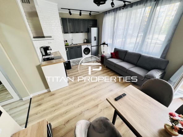 Дава се под наем Двустаен апартамент в Бургас, Изгрев - 65 кв.м за 612 € - Снимка #1