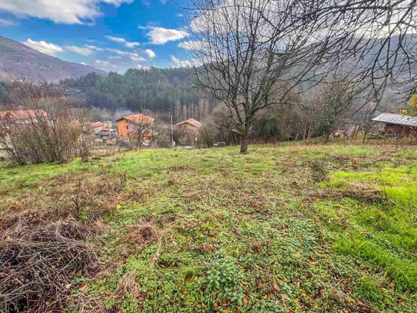 Парцел в с. Свидня, Област София-област - 400 кв.м за 27 €/кв.м - Снимка #1