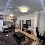 Дава се под наем Двустаен апартамент в Пловдив, Младежки Хълм - 70 кв.м за 449.82 € - Снимка #1