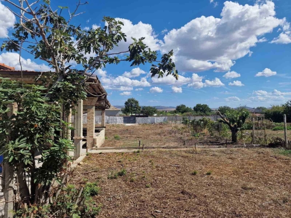 Къща в с. Пирне, Област Бургас - 140 кв.м за 893 €/кв.м - Снимка #1