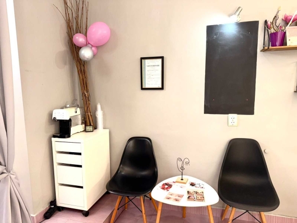 Дава се под наем  в Плевен, 9-ти квартал -  кв.м за 199.41 € - Снимка #1