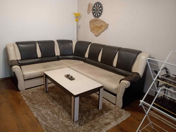 Дава се под наем Двустаен апартамент в София, Люлин 2 - 50 кв.м за 407.49 € - Снимка #1