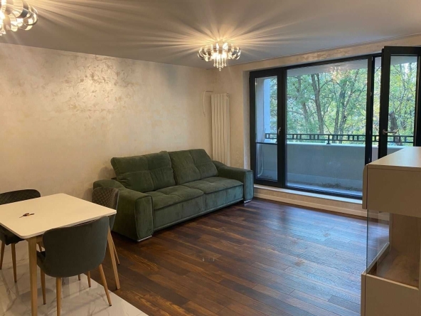 Дава се под наем Двустаен апартамент в София, Света Троица - 65 кв.м за 510 € - Снимка #1