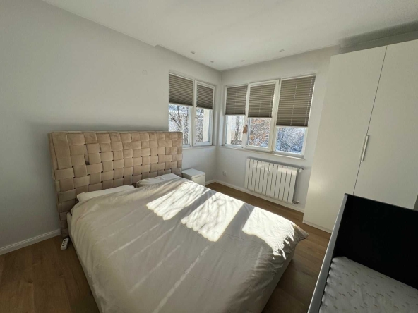 Дава се под наем Двустаен апартамент в София, Гео Милев - 70 кв.м за 484.5 € - Снимка #1