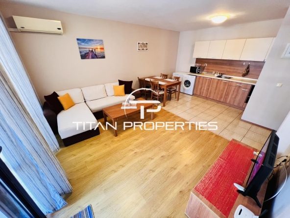 Дава се под наем Двустаен апартамент в Бургас, Център - 65 кв.м за 331.5 € - Снимка #1