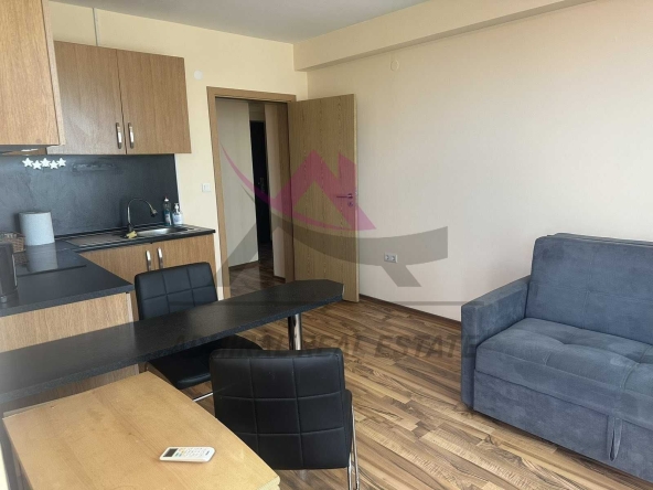 Двустаен апартамент в Варна, Бриз - 55 кв.м за 1530 €/кв.м - Снимка #1