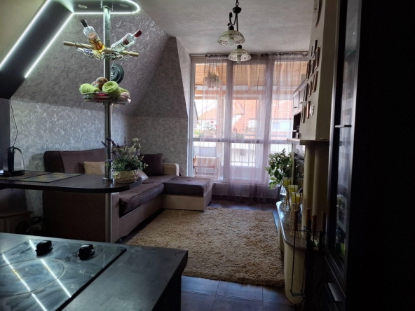 Двустаен апартамент в Бургас, Сарафово - 66 кв.м за 937 €/кв.м - Снимка #1