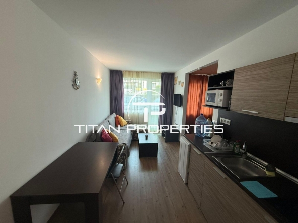 Дава се под наем Двустаен апартамент в Бургас, Сарафово - 45 кв.м за 331.5 € - Снимка #1