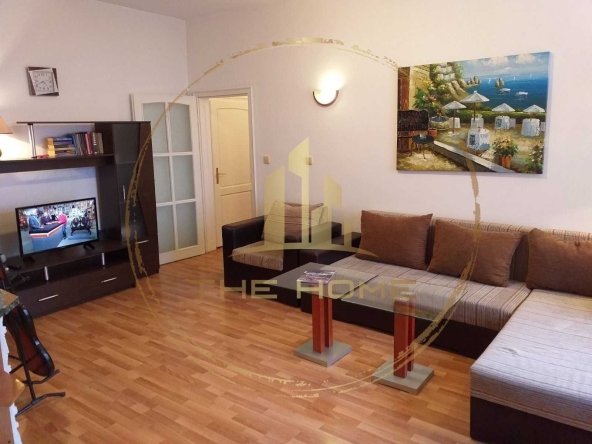 Дава се под наем Тристаен апартамент в Варна, Лятно кино Тракия - 130 кв.м за 797.64 € - Снимка #1