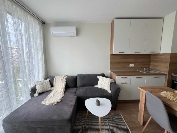 Дава се под наем Двустаен апартамент в София, Банишора - 60 кв.м за 484.5 € - Снимка #1